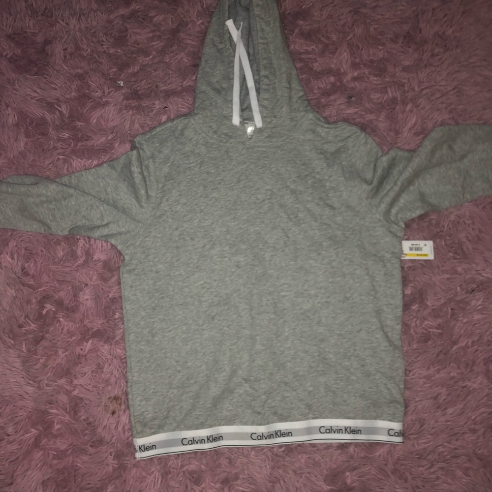 Clothes - Picture 3 of 5